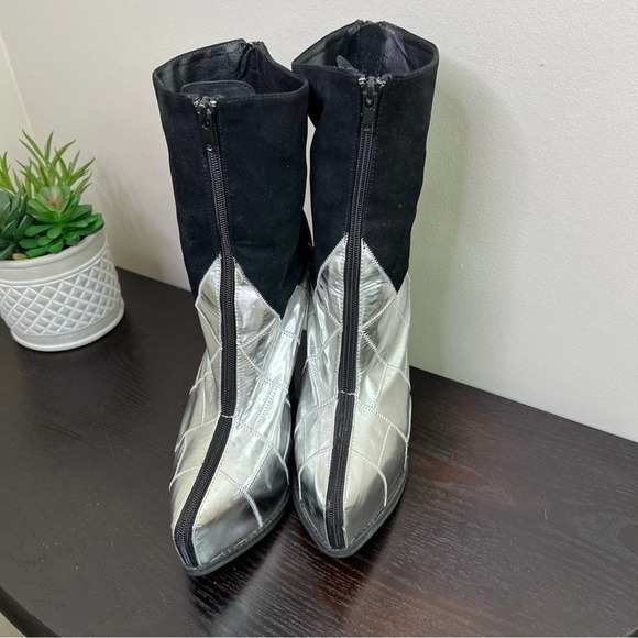 Jeffrey Campbell, black and silver platform boot size 10 # 002 - Picture 12 of 13